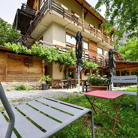 Hotel Restaurant Gites Les 5 Saisons Freissinieres Luaran gambar