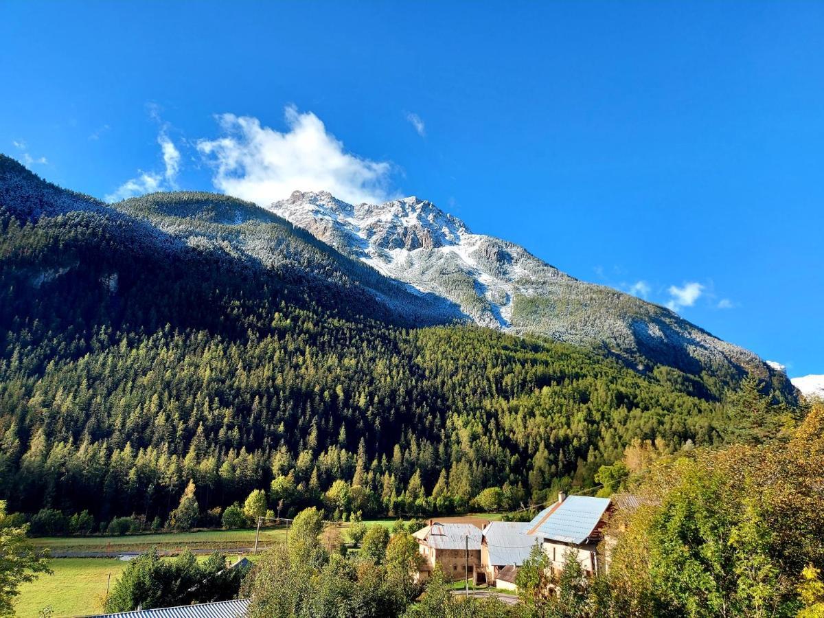 Hotel Restaurant Gites Les 5 Saisons Freissinieres Luaran gambar